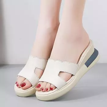 Женские черные шлепанцы, летние босоножки на танкетке, повседневные тапочки на толстой подошве с открытым носком, большие размеры 35 чёрный