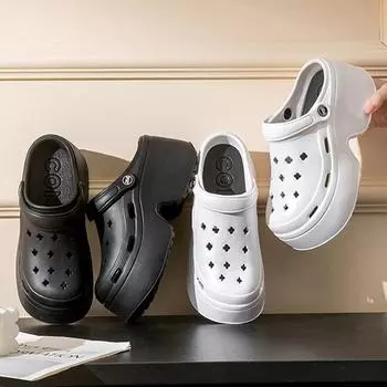 Женские дырочки, тапочки на толстой подошве, домашние нескользящие сандалии на толстом высоком каблуке, летние тапочки, пляжные сандалии для улицы 35-36