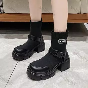 Женские дышащие эластичные носки на толстой подошве 2024 года, осенние корейские модные вязаные высокие удобные короткие ботинки с пряжкой на ремне 35