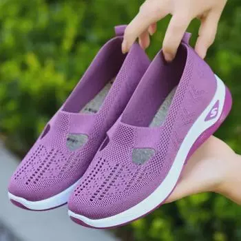 Женские дышащие туфли с мягкой сетчатой подошвой — нескользящие, на плоской подошве для людей среднего и пожилого возраста. 40 чёрный