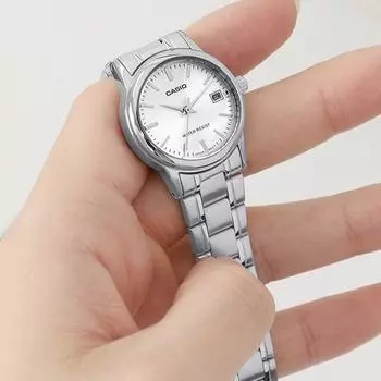 Женские классические металлические часы Casio