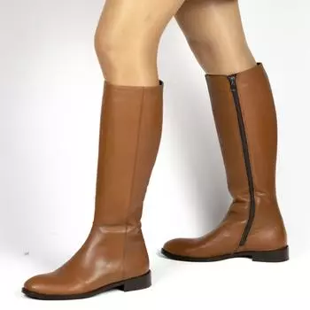 Женские классические сапоги до колена из натуральной кожи на низком каблуке
