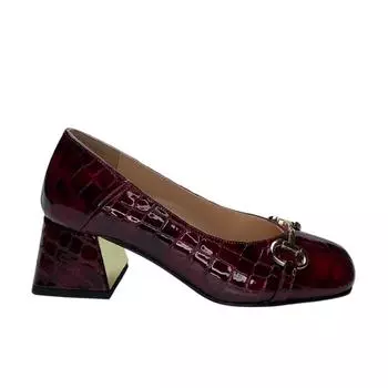 Женские классические туфли на каблуке из натуральной кожи