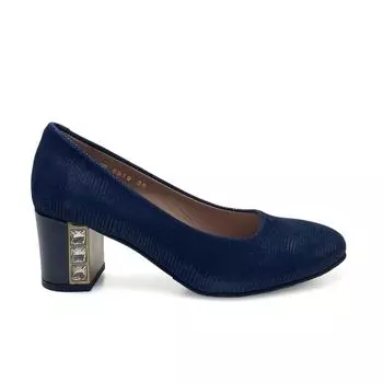 Женские классические туфли на каблуке из натуральной кожи