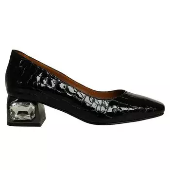 Женские классические туфли на каблуке из натуральной кожи