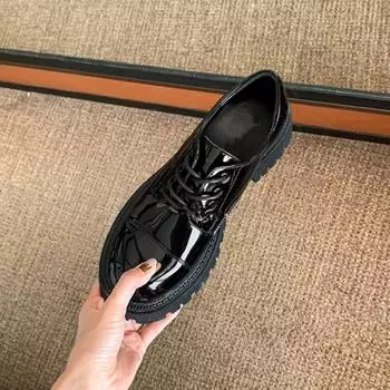 Женские кожаные мокасины на толстой подошве с круглым носком в британском стиле на осень 2022 года 39