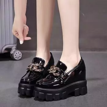 Женские кожаные мокасины на толстой подошве, увеличивающие рост — осень 2024 г., слипоны в британском стиле 39 покинуть белый