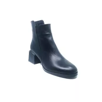 Женские кожаные сапоги Janest 150-1760