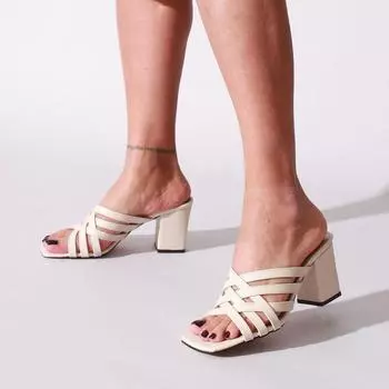 Женские кожаные тапочки