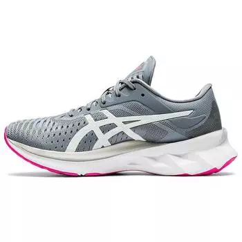 Женские кроссовки ASICS Novablast Sheet Rock серо-белые 1012A584-020