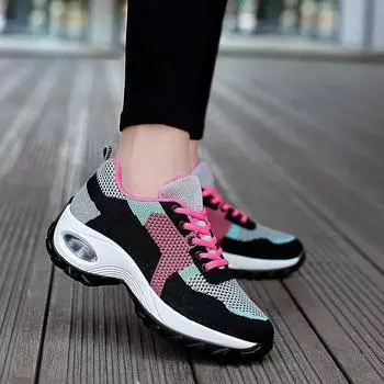 Женские кроссовки Модные туфли на танкетке и платформе Уличные спортивные кроссовки для бега для женщин Дышащая повседневная обувь Tenis Feminino 35