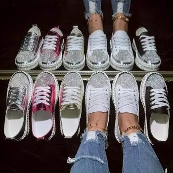 Женские кроссовки на плоской подошве со стразами — стильные низкие туфли на шнуровке для активного отдыха 43 серебряный