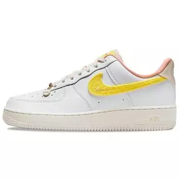 Женские кроссовки Nike Air Force 1 07 LX Mama White Phantom Pearl-White DV2183-100 40