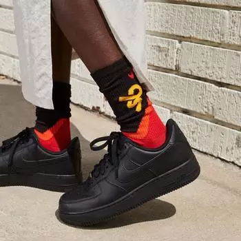 Женские кроссовки Nike Air Force 1 07 REC DD8959 001 225