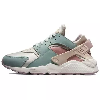 Женские кроссовки Nike Air Huarache One Mile Social Club зеленый светло-оревудно-коричневый пыльный Sage DQ4990-104 35.5