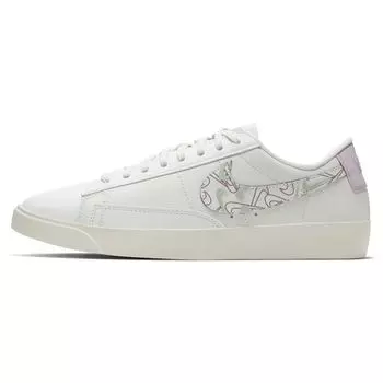 Женские кроссовки Nike Blazer Low SE Valentines Day White Summit-White Multi-Color CT5750-100