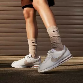 Женские кроссовки Nike Cortez DN1791-105 Nike 260