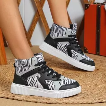 Женские кроссовки Высокие кроссовки Повседневная обувь для школьников и студентов Парные мужские легкие кроссовки Большие размеры 35-45 EU: 38 белый