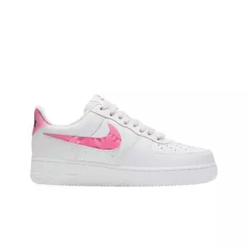 Женские кроссовки W Nike Air Force 1 07 SE Love for All CV8482-100