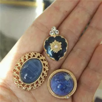 Женские круглые серьги-подвески со стразами и эмалью в винтажном стиле 2*2.6cm