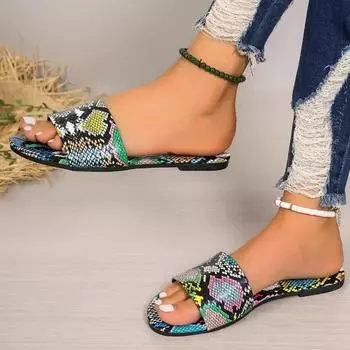 Женские летние новые модные цветные плоские нескользящие сандалии женские брендовые дизайнерские повседневные удобные пляжные шлепанцы 36 зелёный