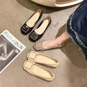 Женские летние офисные туфли из лакированной кожи с круглым носком и мелким вырезом на низком каблуке 40 чёрный