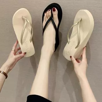 Женские летние пляжные шлепанцы на танкетке, легкие сандалии на платформе с клипсой, женские уличные шлепанцы на высоком каблуке 36 бежевый