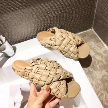 Женские летние шлепанцы, высококачественные плетеные повседневные тапочки на плоской подошве с открытым носком, сандалии для отдыха, женские пляжные шлепанцы 35
