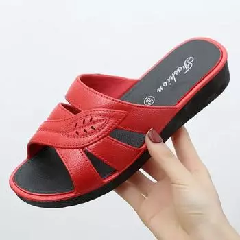 Женские летние тапочки на среднем каблуке с мягкой подошвой и нескользящей подошвой. Домашняя одежда для людей среднего и пожилого возраста. Повседневная обувь двойного назначения. 40 чёрный