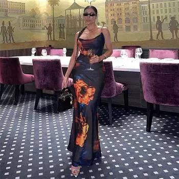 Женские летние тонкие длинные платья с открытой спиной и принтом на шее S чёрный