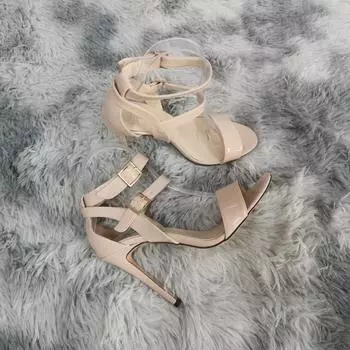 Женские летние универсальные сексуальные босоножки на тонком каблуке, модные свадебные туфли в стиле феи с одним словом и пряжкой на ремне красного цвета 35 телесный