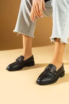 Женские лоферы с удобной подошвой и металлической пряжкой 024-785-24