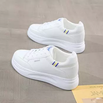 Женские маленькие белые туфли 2025 Весна Новые белые дышащие повседневные туфли на плоской подошве со шнуровкой Кроссовки для бега для студентов Tenis De Mujer 34 красный