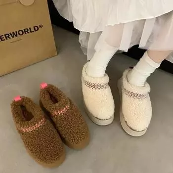 Женские меховые тапочки Ботильоны на плоской подошве Короткие плюшевые теплые шлепанцы из хлопка Брендовые зимние хлопковые ботинки 35 бежевый