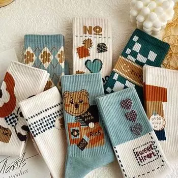 Женские милые носки Kawaii, комплект носков в стиле аниме, 4 пары школьных спортивных носков с сердечками и медведями Y2k, хлопок Harajuku One Size