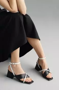 Женские модные босоножки на каблуке на лето