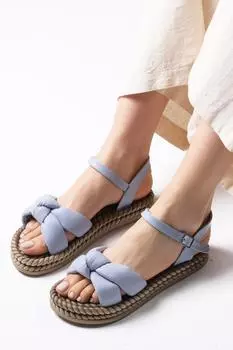 Женские модные босоножки на каблуке на лето