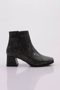Женские модные ботильоны на каблуке 22K с тупым носком и пряжкой по бокам