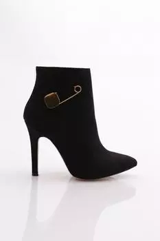 Женские модные ботинки на каблуке