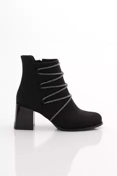 Женские модные ботинки на каблуке