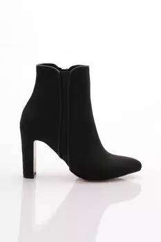 Женские модные ботинки на каблуке