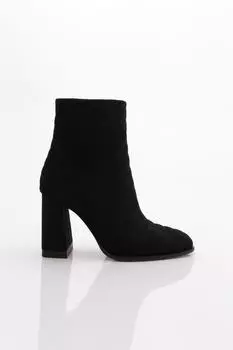 Женские модные ботинки на каблуке