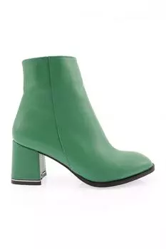 Женские модные ботинки на каблуке