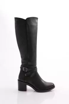Женские модные ботинки на каблуке с пряжкой
