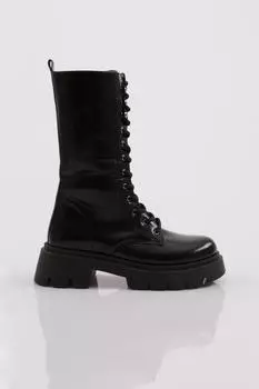 Женские модные ботинки на толстой подошве со шнуровкой
