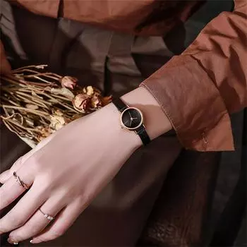 Женские модные кожаные часы One Size чёрный