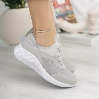 Женские модные кроссовки