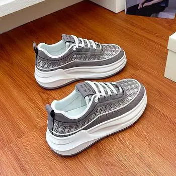 Женские модные кроссовки, уличные противоскользящие кроссовки из искусственной кожи на шнуровке, легкие дышащие кроссовки для прогулок на плоской подошве для скейтбординга 35 белый