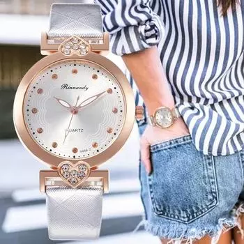 Женские кварцевые часы на ремешке из искусственной кожи чёрный