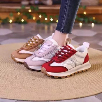 Женские модные повседневные кроссовки. Нескользящие легкие кроссовки на шнуровке. Дышащие прогулочные туфли. Теннисные кроссовки из искусственной кожи. Спортивная обувь для женщин. 35 коричневый